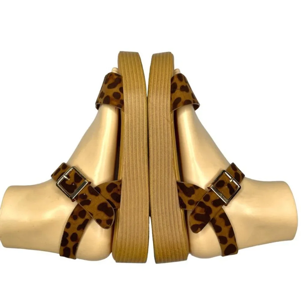 Bamboo Womens Brown Animal Print Faux Leather Strappy‎ Flatform Sandal Size 7.5